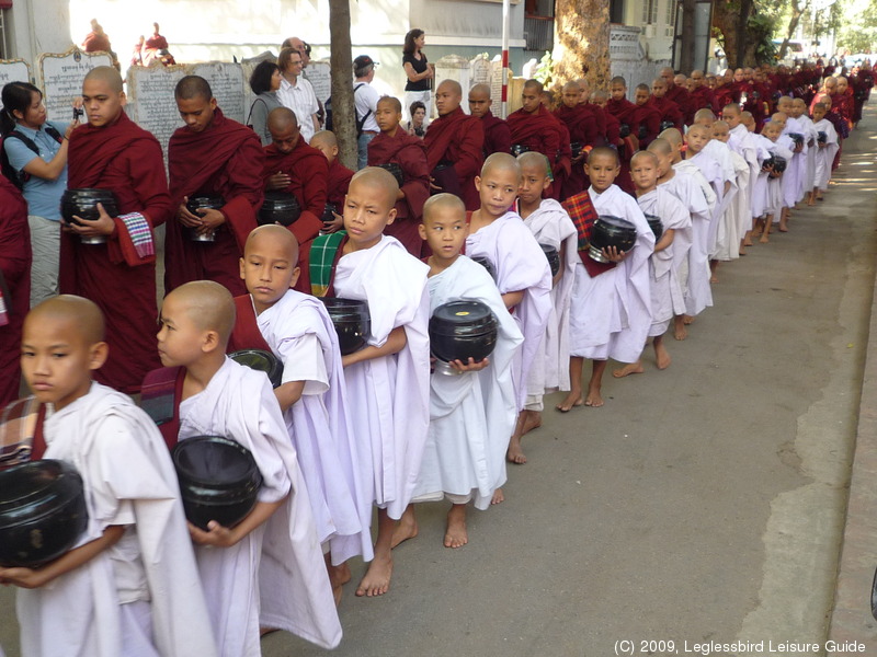 Mahagandayon Monastery41